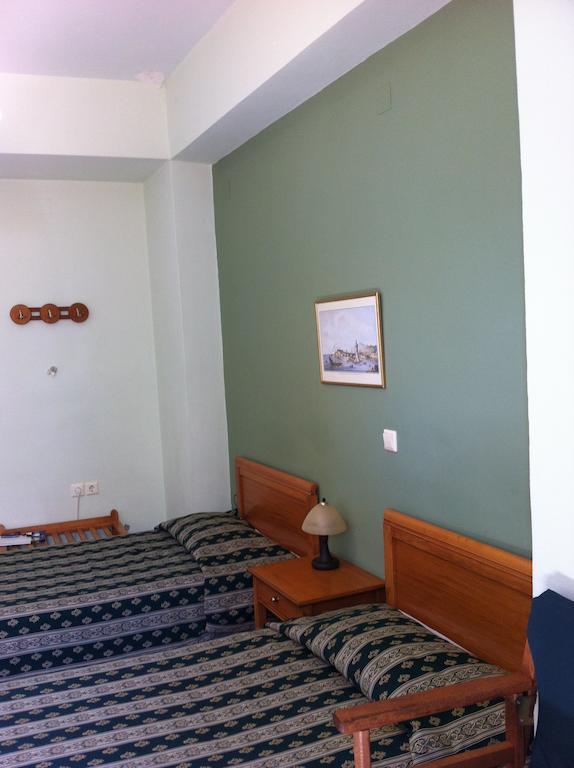 Zannikos Rooms Ermoupoli Luaran gambar